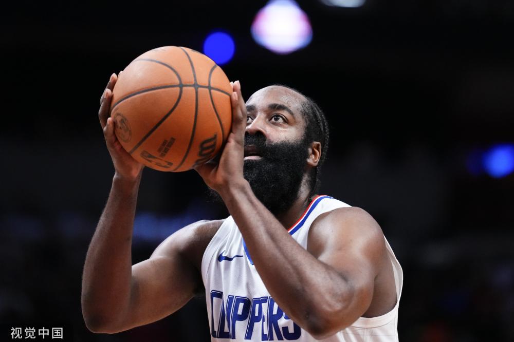 令人耳目一 令人耳目一