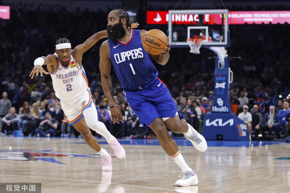 观众面临着 观众面临着